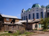 Astrakhan, Kozhanov st, house 17. Private house