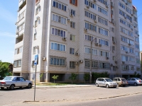 Astrakhan, Chugunov st, house 21. Apartment house