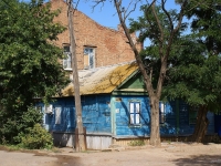 Astrakhan, Valdaysky alley, house 1. Apartment house