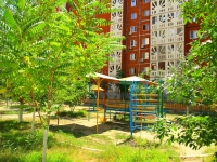 Astrakhan, st Kulikov, house 13 к.2. Apartment house