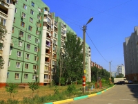 Astrakhan, st Kulikov, house 38 к.1. Apartment house