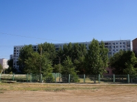 Astrakhan, st Kulikov, house 42 к.1. Apartment house