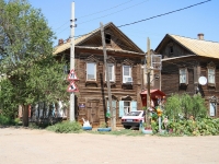Astrakhan, st Gruzinskaya, house 15. Apartment house