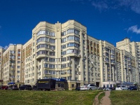 Vladimir, Oktyabrsky Ave, house 36. Apartment house
