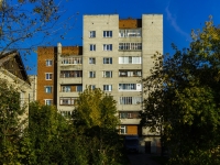 Vladimir, Surikov st, 房屋 26. 公寓楼