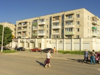 Kolchugino, Lenin square, house 6. Apartment house with a store on the ground-floor