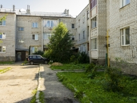 Kolchugino, Initsyativnaya st, 房屋 18. 公寓楼