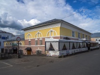 , square 1100-letiya muroma, house 8. restaurant
