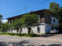 , Kommunisticheskaya st, house 37. Apartment house
