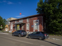 Муром, улица Льва Толстого, дом 27. офисное здание