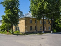 , st Zavodskaya, house 2. Apartment house