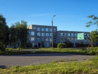 , 文科中学 №6, Komsomolskaya st, 房屋 60