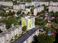 , st Mashinistov, house 14. Apartment house