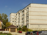 Petushki, Mayakovsky st, house 17. Apartment house