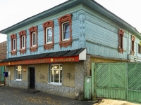 Suzdal, Lenin st, house 117. Apartment house with a store on the ground-floor