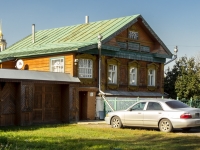 Suzdal, Torgovaya square, house 5. Private house