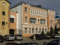 Yuryev-Polsky, 专科学校 Педагогический, Sovetskaya square, 房屋 5