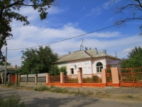 Volgograd, st Ukhtomsky, house 12. Private house