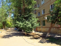 Волгоград, Университетский проспект, дом 76. многоквартирный дом