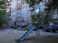 Volgograd, Lenin avenue, house 17. Apartment house