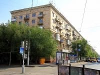 Volgograd, Lenin avenue, 房屋 22. 公寓楼