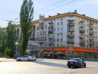 Волгоград, Ленина проспект, дом 23. многоквартирный дом
