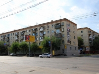 Volgograd, Lenin avenue, 房屋 35. 公寓楼