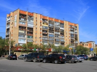 Volgograd, Lenin avenue, house 213. Apartment house