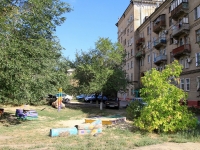 Volgograd, Lenin avenue, house 81. Apartment house