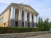 Volgograd, theatre ВОЛГОГРАДСКИЙ МУЗЫКАЛЬНЫЙ ТЕАТР, Marshal Chuykov st, house 4