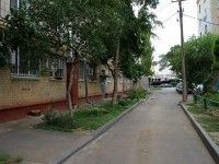 Волгоград, улица Маршала Чуйкова, дом 49. многоквартирный дом