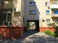 Volgograd, Sovetskaya st, house 19. Apartment house