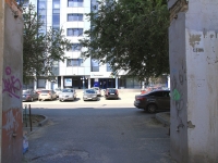 Волгоград, улица Коммунистическая, дом 19Д. офисное здание