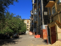 Volgograd, Mira st, house 18. Apartment house