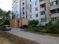 Volgograd, 30 let Pobedy Blvd, house 58. Apartment house