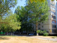 Volgograd, 30 let Pobedy Blvd, house 76. Apartment house