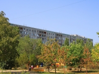 Волгоград, улица 8 Воздушной Армии, дом 40. многоквартирный дом
