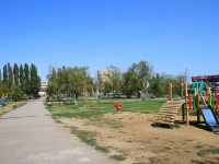 Volgograd, St 8 Vozdushnoy Armii. children's playground