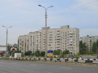 Volgograd, St Zemlyachki, house 46. Apartment house