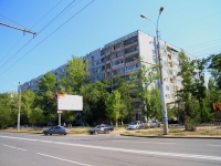 Волгоград, улица Константина Симонова, дом 22. многоквартирный дом