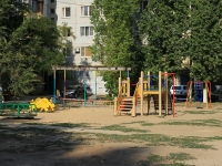 Volgograd, Konstantin Simonov st, house 28. Apartment house