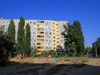 Волгоград, улица Константина Симонова, дом 28. многоквартирный дом