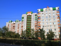 Volgograd, st Kosmonavtov, house 19 к.2. Apartment house
