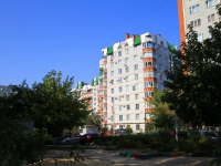 Volgograd, st Kosmonavtov, house 19. Apartment house