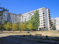 Волгоград, улица Космонавтов, дом 39. многоквартирный дом