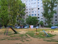 Volgograd, Kosmonavtov st, 房屋 61. 公寓楼