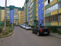 Volgograd, Sheksninskaya St, 房屋 32. 公寓楼
