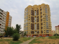 Volgograd, Sheksninskaya St, 房屋 42. 公寓楼