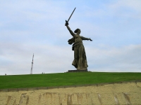 Volgograd, sculpture Родина-мать зовет!Mamaev kurgan st, sculpture Родина-мать зовет!