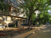 Volgograd, Dvinskaya St, house 8. Apartment house